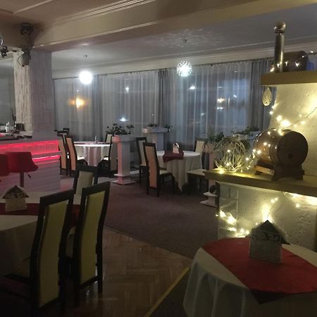 Hotel Mis Bochnia Esterno foto