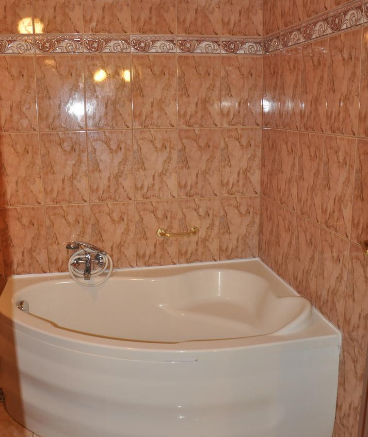Hotel Mis Bochnia Esterno foto