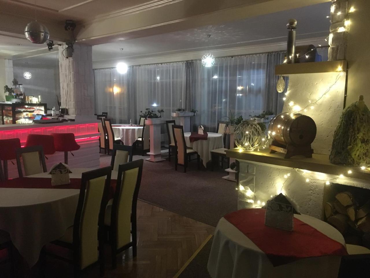 Hotel Mis Bochnia Esterno foto